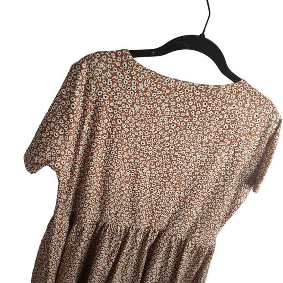 Tickled Teal Boho Poppy Print Fall Floral Short Sleeve Top Size Medium - Picture 8 of 9